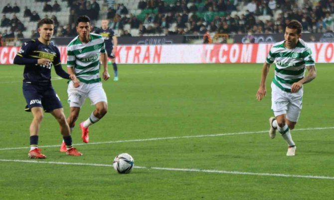 Spor Toto Süper Lig: Konyaspor: 2 - Fenerbahçe: 1 (Maç Sonucu)