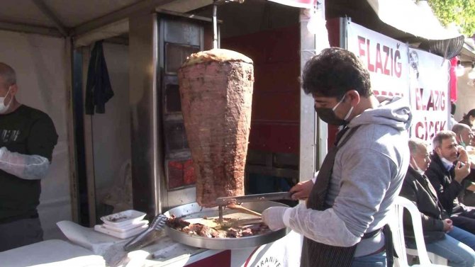 Ümraniye’de Elazığ Yöresel Ürünlerine Yoğun İlgi