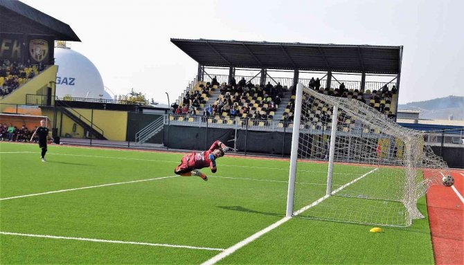 Aliağaspor Fk Lige Fırtına Gibi Başladı
