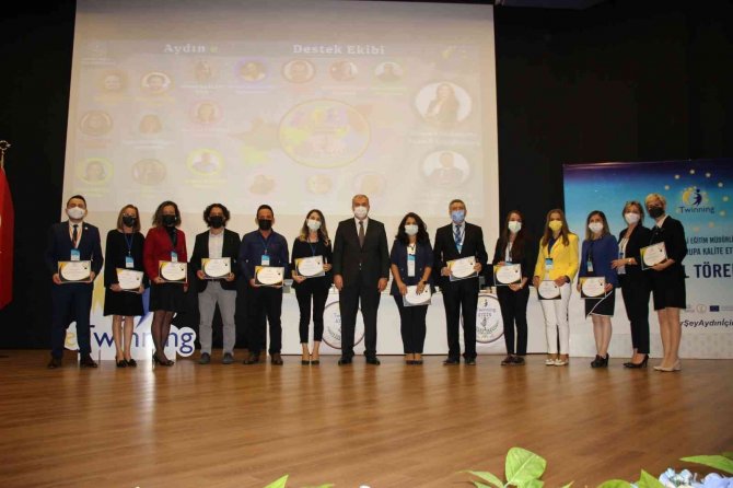 Aydın’da 198 Öğretmene Etwinning Ödülü Verildi