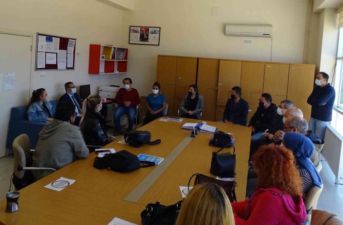 Kaymakam Özerdin, Muzaffer Leman Akpınar Mesleki Ve Teknik Anadolu Lisesi’nde Gençlerle Buluştu