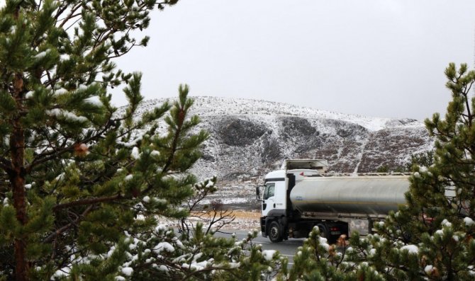 Bayburt’un Yüksek Kesimlerinde Kar Yağışı Sürecek