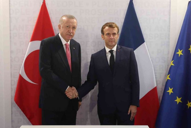 Cumhurbaşkanı Erdoğan, Macron İle Görüştü
