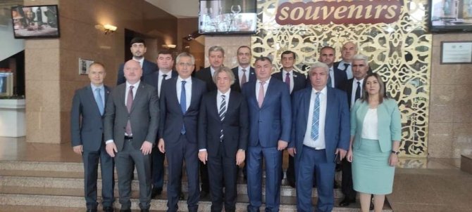Datüb Heyeti, Turizm Bakan Yardımcısı İle Bir Araya Geldi