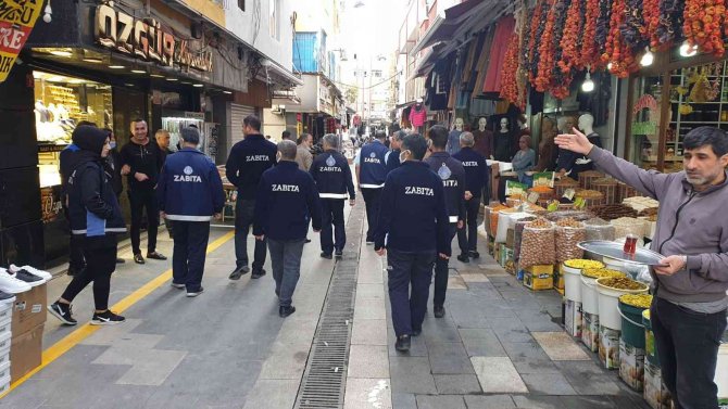 Alışverişin Odak Merkezine Çizgili Çözüm