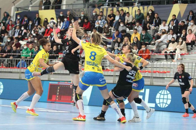 Ehf Kadınlar Şampiyonlar Ligi: Kastamonu Belediyespor: 20 - Metz Handball: 30