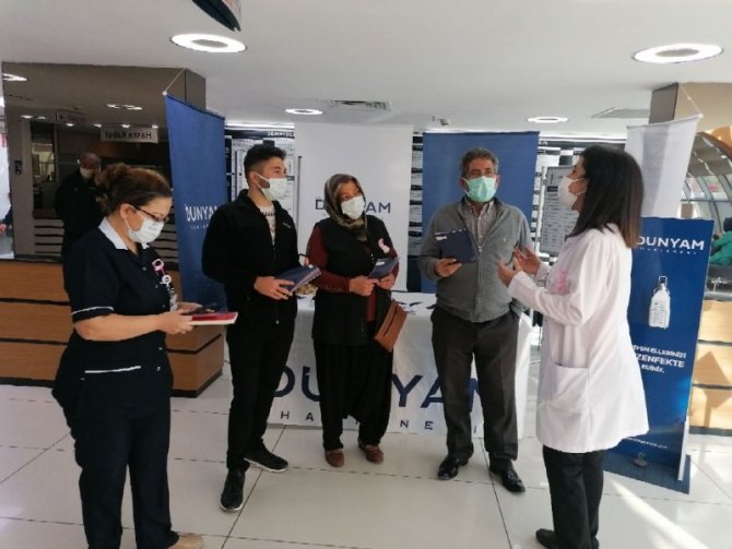 Meme Kanserine ‘Pembe Yaka Kurdelesi’ Farkındalığı