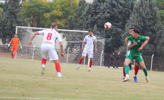 Bal 9. Bölge 2. Grup: Salihli Belediyespor: 1- Çiğli Belediyespor: 3