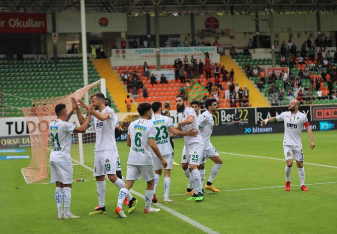 Spor Toto Süper Lig: Aytemiz Alanyaspor: 1 - Göztepe: 0 (İ̇lk Yarı)