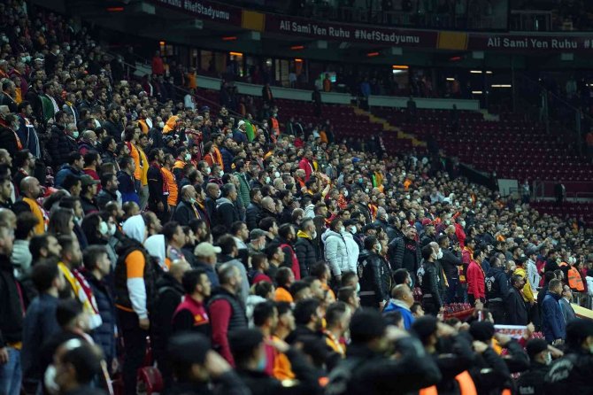 Spot Toto Süper Lig: Galatasaray: 0 - Gaziantep Fk: 0 (Maç Devam Ediyor)