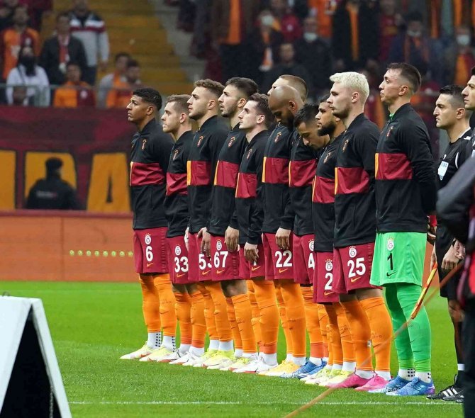 Spot Toto Süper Lig: Galatasaray: 0 - Gaziantep Fk: 0 (Maç Devam Ediyor)