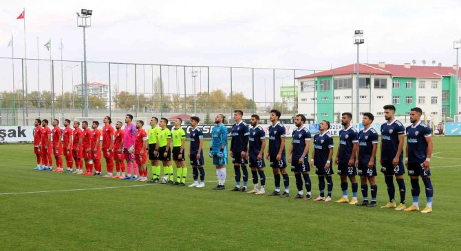 Tff 2. Lig: Sivas Belediyespor: 2 - Somaspor: 3