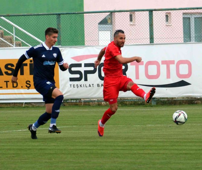Tff 2. Lig: Sivas Belediyespor: 2 - Somaspor: 3