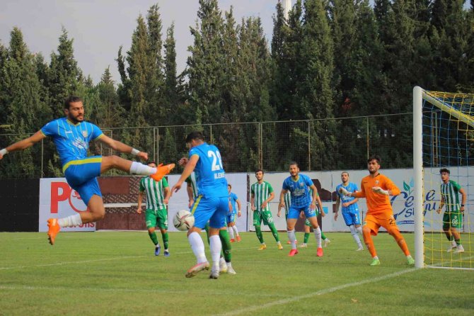 Tff 3. Lig: Belediye Derincespor: 6 - Ceyhan Spor: 0