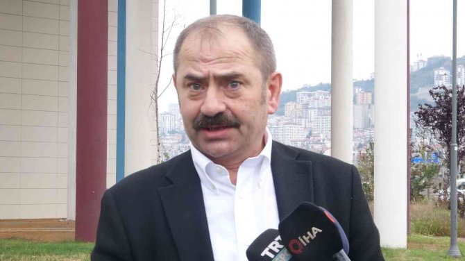 Sağıroğlu: "Amacımız Futbolcu Yetiştirerek İhraç Etmek"
