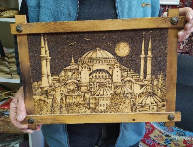 Ayasofya’yı Sanata Dönüştürdü
