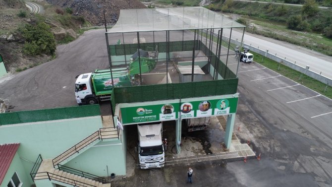 İ̇lkadım’ın Yeni Atık Transfer İstasyonu Hizmete Girdi