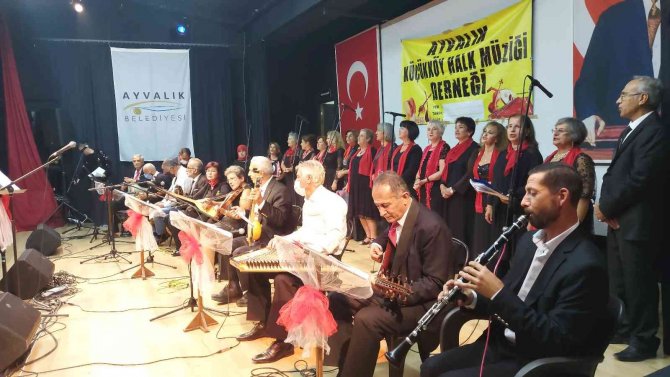 Zeytin İçin Türküler Söylediler