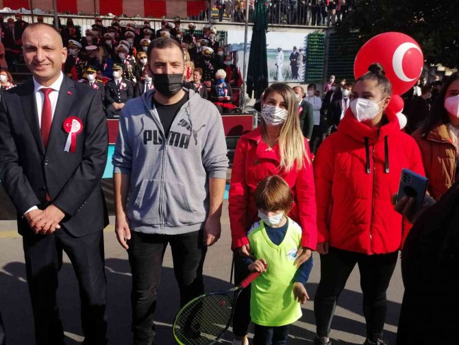 Kdz.ereğli’de Cumhuriyet Kupası Tenis Turnuvası Düzenlendi