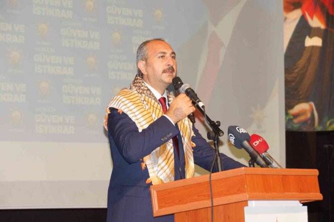 Adalet Bakanı Gül: “Bu Millete Kimse Pranga Vuramayacak”
