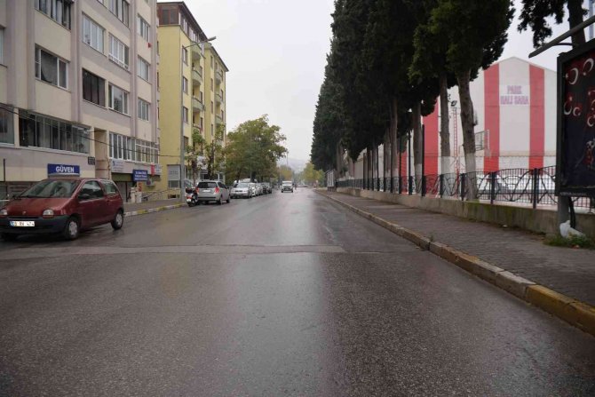 Altıeylül’den Asfalt Seferberliği