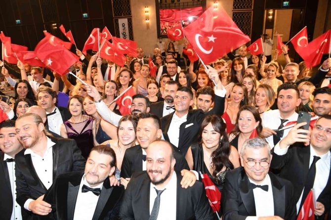 Antgi̇ad, 29 Ekim’i Cumhuriyet Balosu İle Kutladı