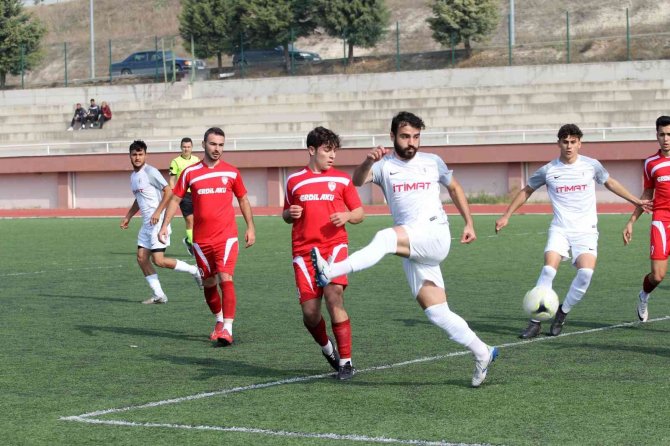 Balıkesir’de Amatör Futbol Heyecanı Başladı