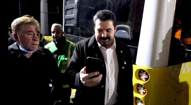 Ağrı Belediyesi Araç Filosuna 10 Otobüs Daha Kattı