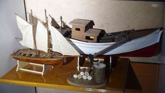 Özel) Araba Garajında "Sanat Tersanesi"