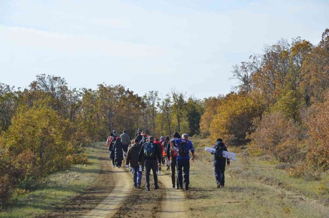 Afad Gönüllüleri Doğa Yürüyüşünde Buluştu
