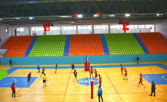 Tvf 2. Lig: Elazığ Aksaray Gençlik: 3 - Erzincan Yurdum Gençlik: 0