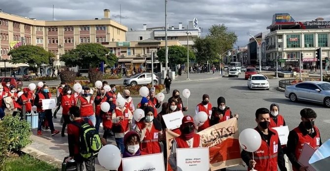 Erzincan’da Kızılay Haftası Kutlanıyor