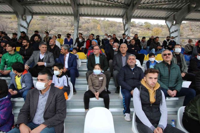 Hacılar Fevzi Mercan Stadyumu’nda Sezonun İlk Maçı Oynandı