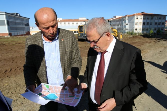 İ̇lkadım’dan Okullar Yerleşkesine 4 Dönümlük Açık Otopark