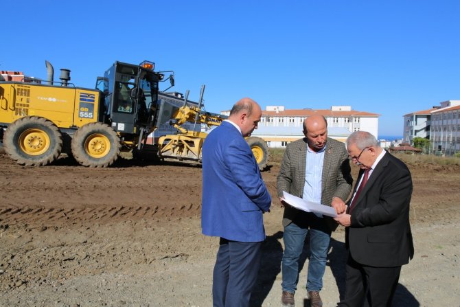 İ̇lkadım’dan Okullar Yerleşkesine 4 Dönümlük Açık Otopark