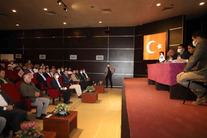 Kaymakam Tunç, Cizre Osb’de Faaliyet Gösteren İş İnsanları İle Bir Araya Geldi