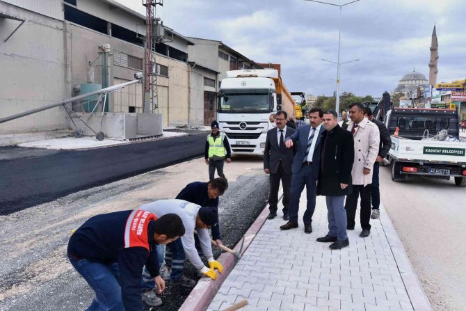 Başkan Hasan Kılca, Yürütülen Asfalt Çalışmalarını Yerinde İnceledi
