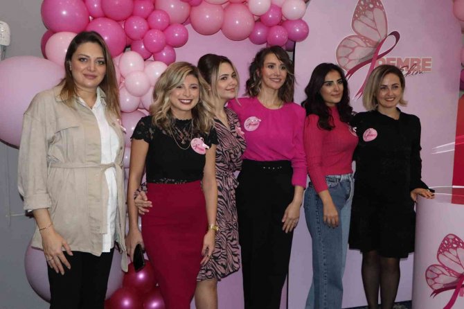 Meme Kanserini Nasıl Yendiklerini Anlattılar