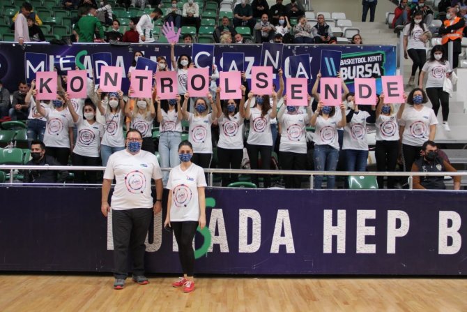 Medicana Meme Kanserine Dikkat Çekti