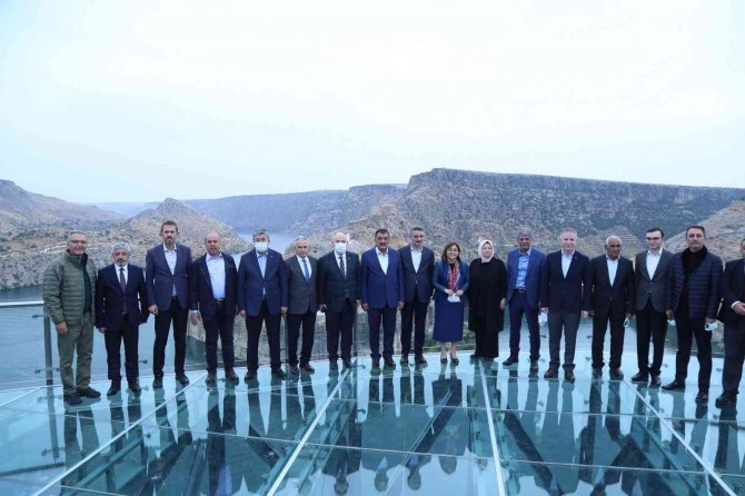 Rumkale Cam Terası Hizmete Açıldı