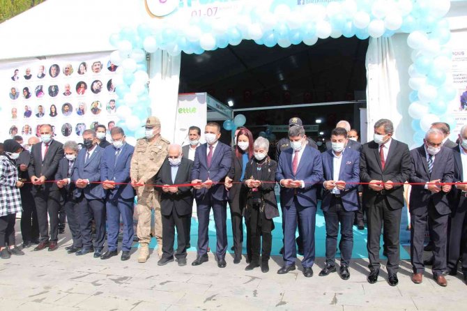 Siirt’te 100 Yayınevi Ve 63 Yazar Okurlarla Buluşuyor