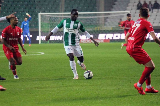 Spor Toto Süper Lig: Gzt Giresunspor: 0 - Fraport Tav Antalyaspor: 1 (İ̇lk Yarı)