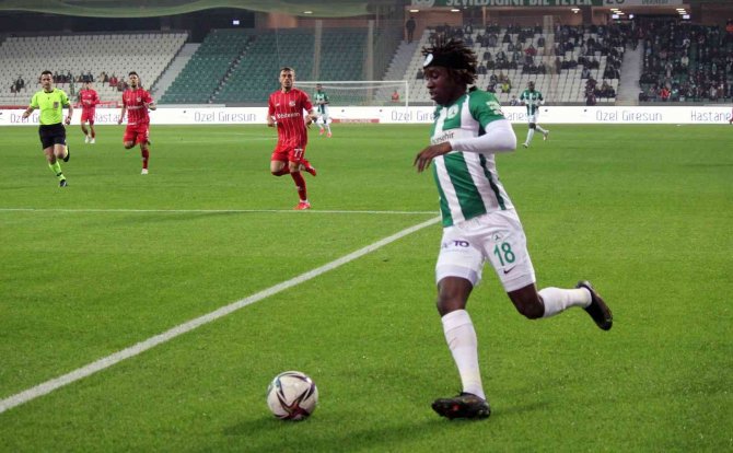 Spor Toto Süper Lig: Gzt Giresunspor: 1 - Fraport Tav Antalyaspor: 2 (Maç Sonucu)