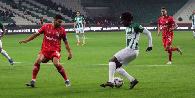 Spor Toto Süper Lig: Gzt Giresunspor: 1 - Fraport Tav Antalyaspor: 2 (Maç Sonucu)