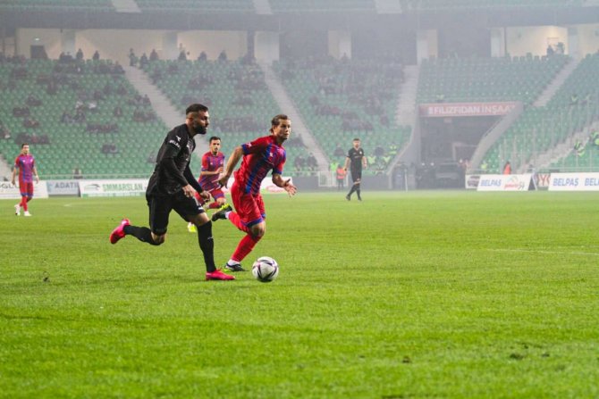 Tff 2. Lig: Sakaryaspor: 4 - Niğde Anadolu Fk: 0