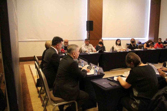 Prof. Dr. Pınar Koşar: "Radyoloji Bir Laboratuvar Değildir"