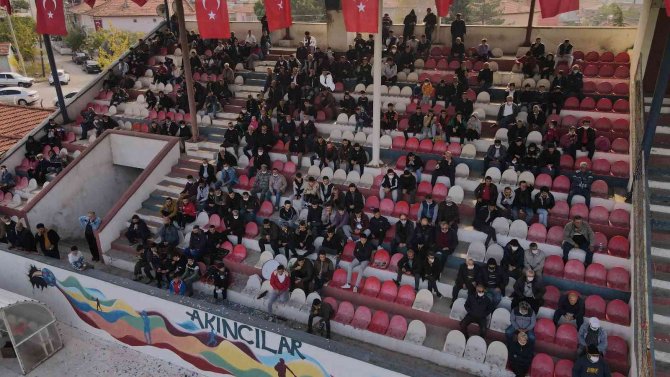 Atatürk Stadının Açılış Maçında Kazanan Sındırgı Belediyespor