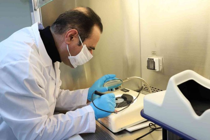 Di̇ski̇ Laboratuvarları Günlük 125 Numunenin Analizini Yapıyor