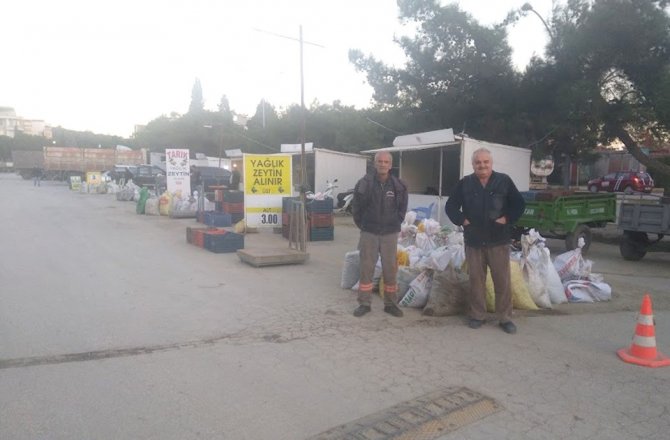 "Zeytin Borsası" Kamyon Garajı’nda Kuruldu