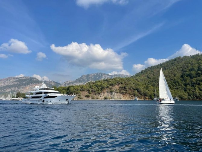 Göcek’te Yelkenli Yatların Mücadelesi Başladı